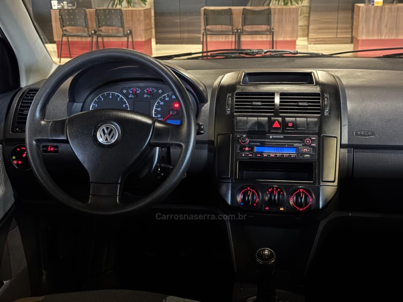 POLO 1.6 MI 8V FLEX 4P MANUAL - 2010 - DOIS IRMãOS