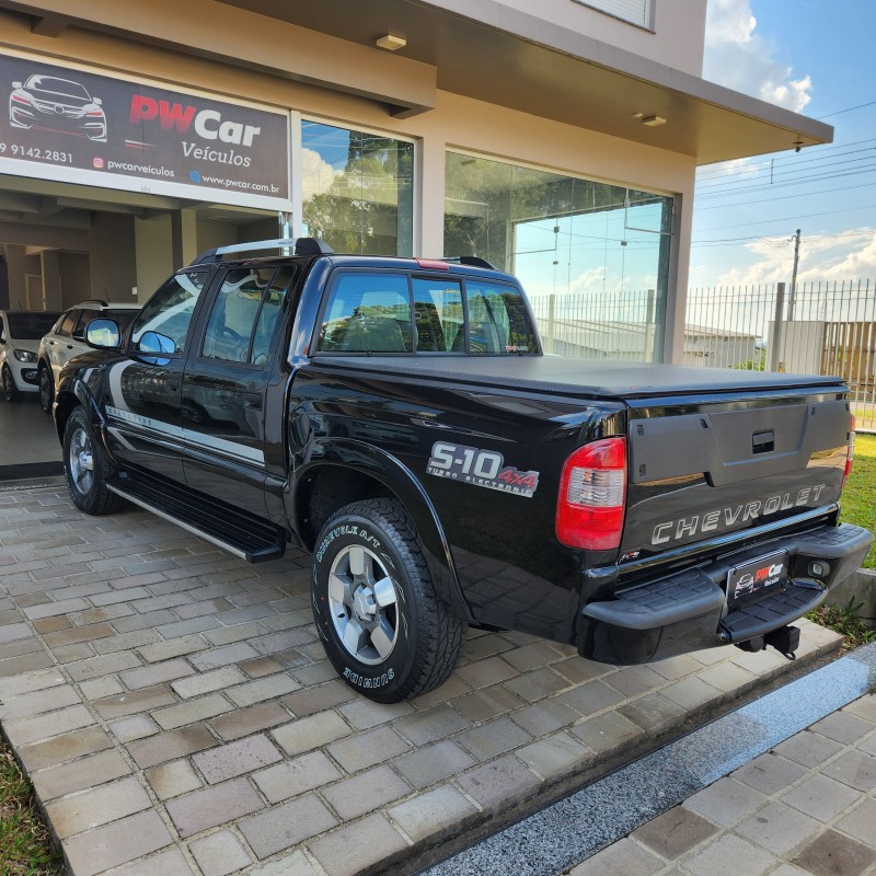 S10 2.8 EXECUTIVE 4X4 CD 12V TURBO ELECTRONIC INTERCOOLER DIESEL 4P MANUAL - 2011 - BENTO GONçALVES