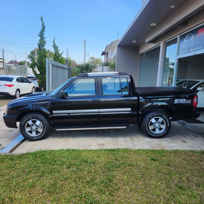 S10 2.8 EXECUTIVE 4X4 CD 12V TURBO ELECTRONIC INTERCOOLER DIESEL 4P MANUAL - 2011 - BENTO GONçALVES