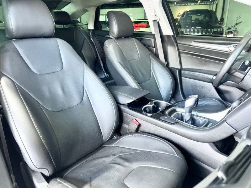 FUSION 2.0 TITANIUM AWD 16V GASOLINA 4P AUTOMÁTICO - 2015 - NOVO HAMBURGO