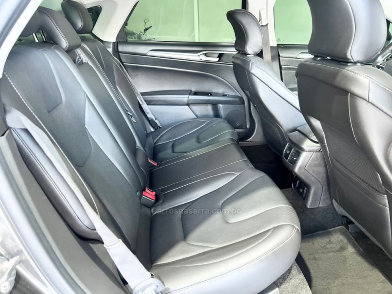 FUSION 2.0 TITANIUM AWD 16V GASOLINA 4P AUTOMÁTICO - 2015 - NOVO HAMBURGO