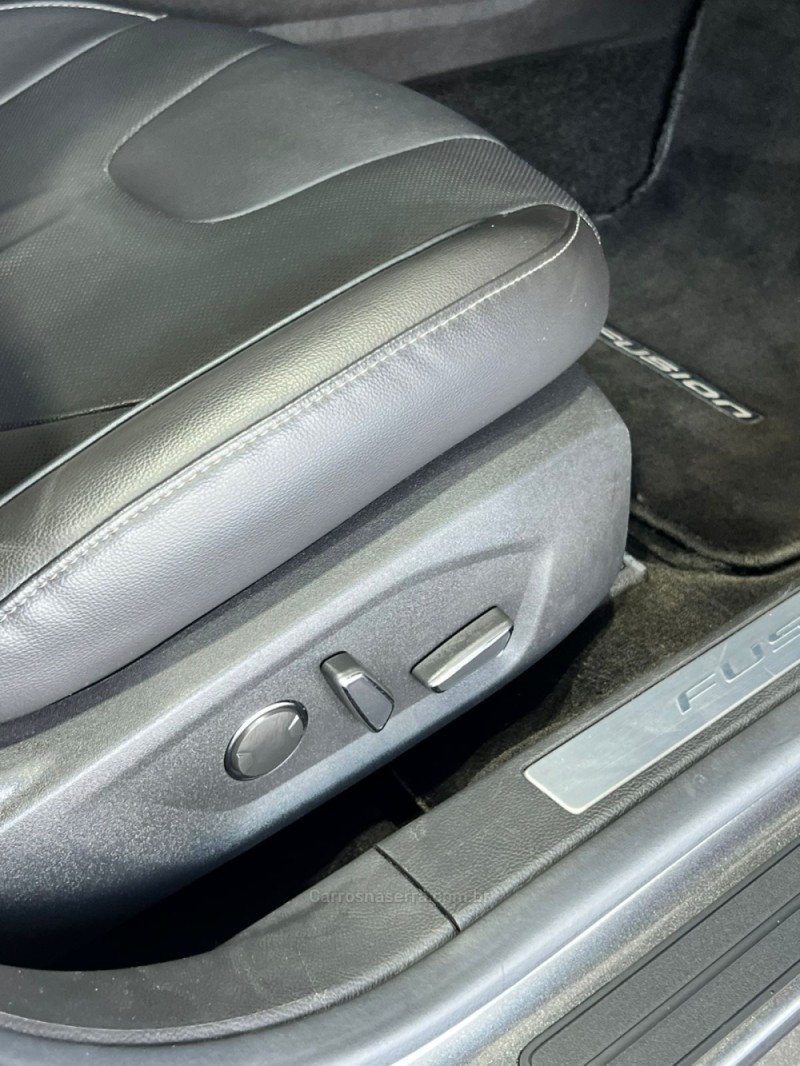 FUSION 2.0 TITANIUM AWD 16V GASOLINA 4P AUTOMÁTICO - 2015 - NOVO HAMBURGO