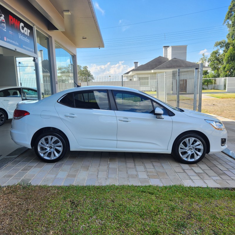 C4 LOUNGE 1.6 TENDANCE 16V TURBO GASOLINA 4P AUTOMÁTICO - 2015 - BENTO GONçALVES