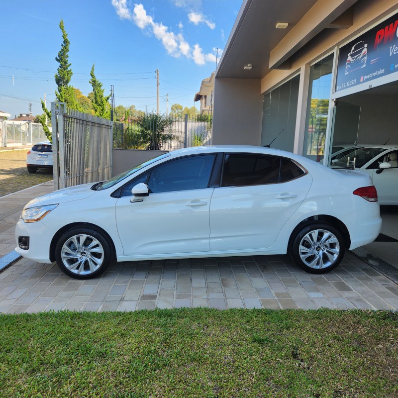 C4 LOUNGE 1.6 TENDANCE 16V TURBO GASOLINA 4P AUTOMÁTICO - 2015 - BENTO GONçALVES