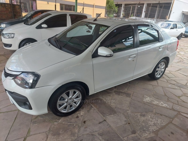 etios 1.5 xls sedan 16v flex 4p automatico 2019 caxias do sul