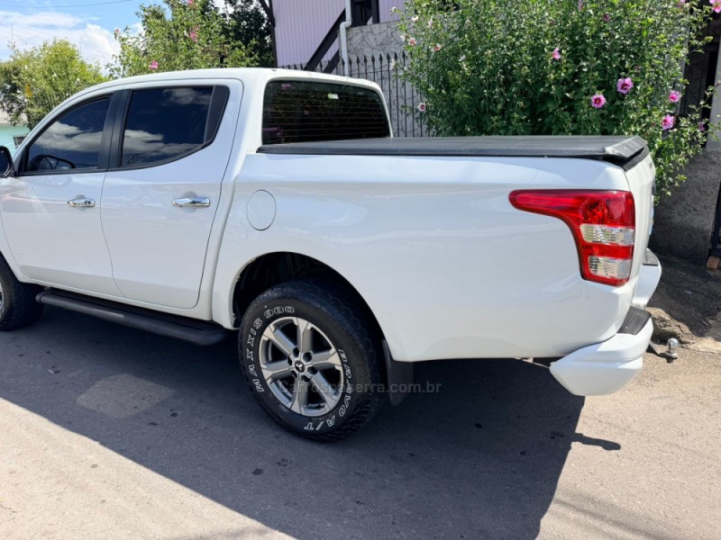 L200 TRITON 2.4 16V SPORT GLX OUTDOOR CD TURBO 4X4 DIESEL 4P MANUAL - 2021 - CAXIAS DO SUL