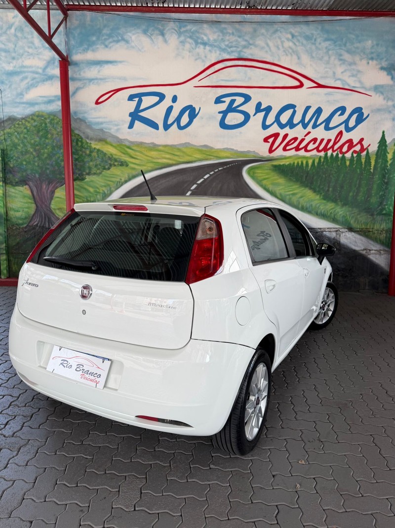 PUNTO 1.4 ATTRACTIVE ITALIA 8V FLEX 4P MANUAL - 2012 - CAXIAS DO SUL