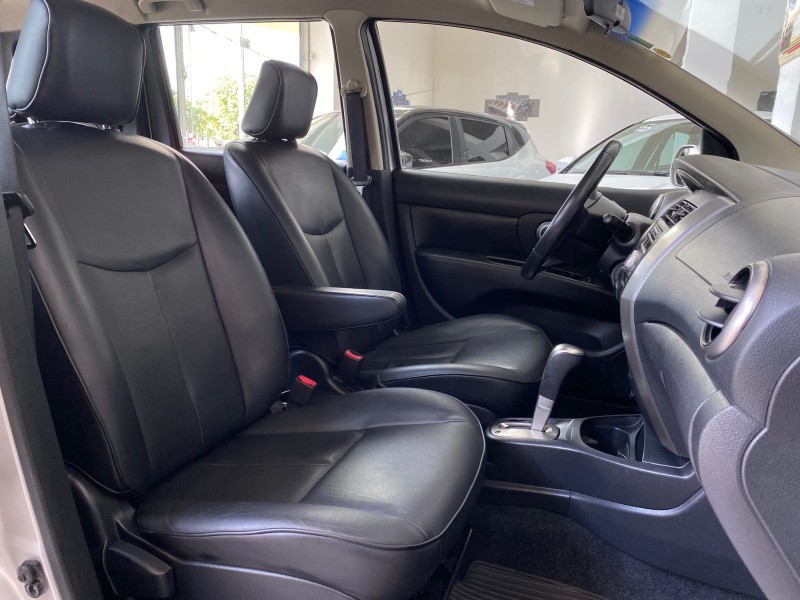 LIVINA 1.8 SL 16V FLEX 4P AUTOMÁTICO - 2012 - CAXIAS DO SUL