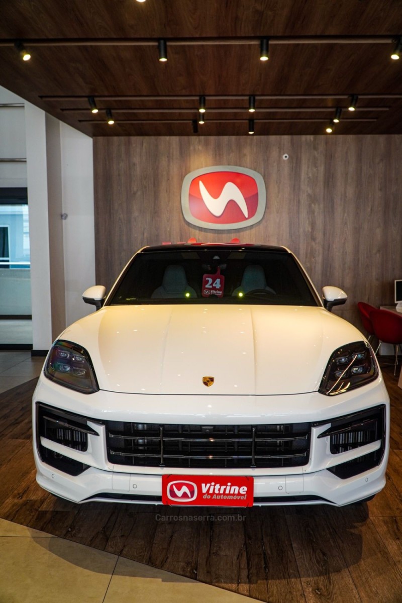 CAYENNE 3.0 V6 AWD E-HYBRID 4P AUTOMÁTICO - 2024 - ERECHIM