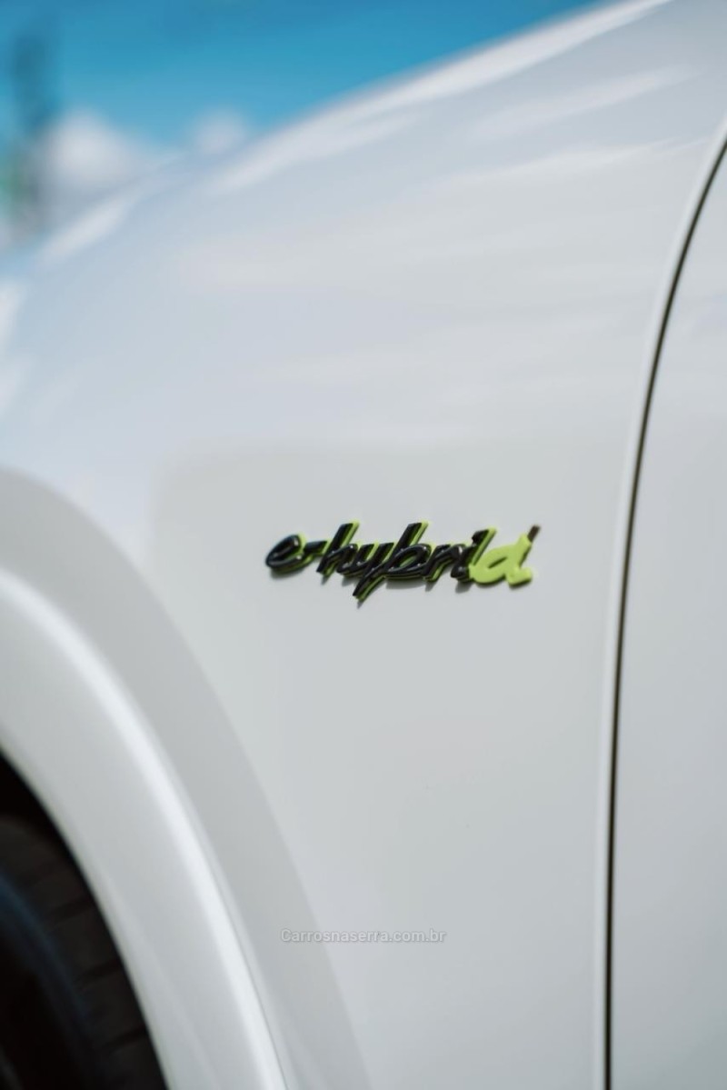 CAYENNE 3.0 V6 AWD E-HYBRID 4P AUTOMÁTICO - 2024 - ERECHIM