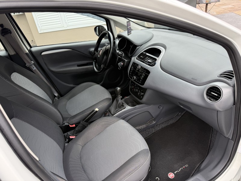 PUNTO 1.6 ESSENCE 16V FLEX 4P MANUAL - 2013 - BENTO GONçALVES