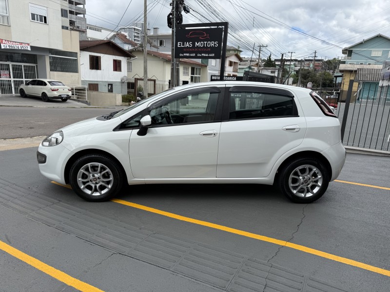 PUNTO 1.6 ESSENCE 16V FLEX 4P MANUAL - 2013 - BENTO GONçALVES
