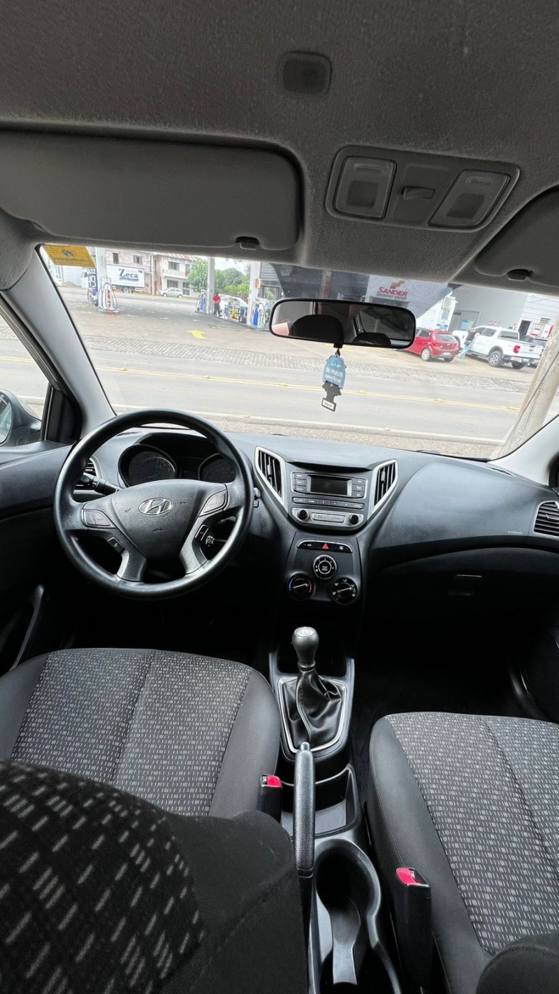 HB20 1.0 COMFORT STYLE 12V FLEX 4P MANUAL - 2017 - VACARIA