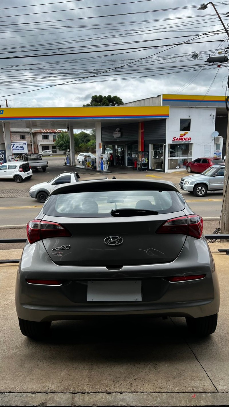 HB20 1.0 COMFORT STYLE 12V FLEX 4P MANUAL - 2017 - VACARIA