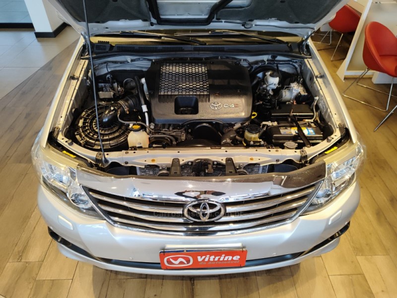 HILUX SW4 3.0 SRV 4X4 CD 16V TURBO INTERCOOLER DIESEL 4P AUTOMÁTICO - 2014 - ERECHIM