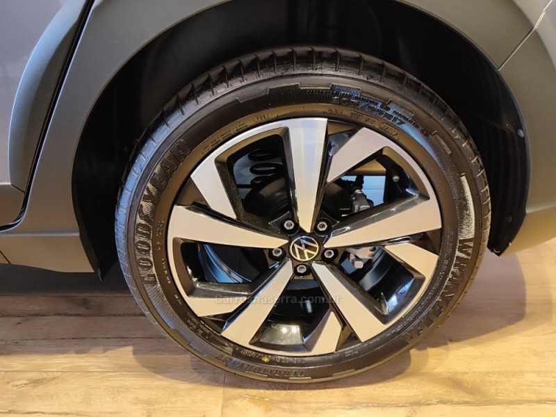 NIVUS 1.0 TSI HIGHLINE FLEX 4P AUTOMÁTICO - 2023 - ERECHIM