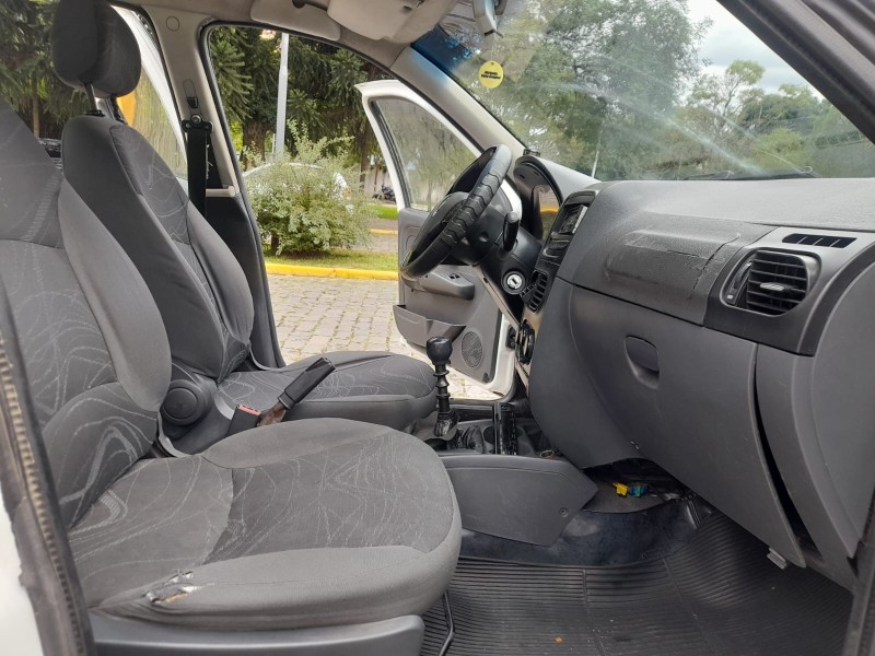 SIENA 1.0 MPI EL 8V FLEX 4P MANUAL - 2016 - FARROUPILHA