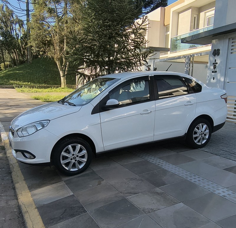 SIENA 1.0 MPI EL 8V FLEX 4P MANUAL