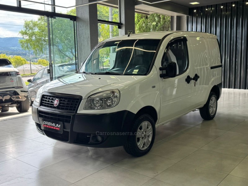 DOBLÓ 1.4 MPI ELX 8V FLEX 4P MANUAL - 2015 - DOIS IRMãOS