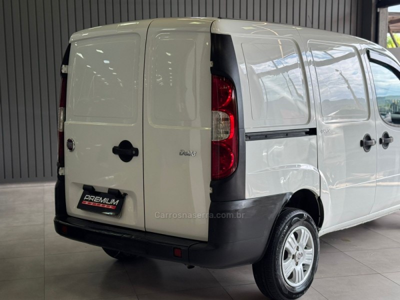 DOBLÓ 1.4 MPI ELX 8V FLEX 4P MANUAL - 2015 - DOIS IRMãOS