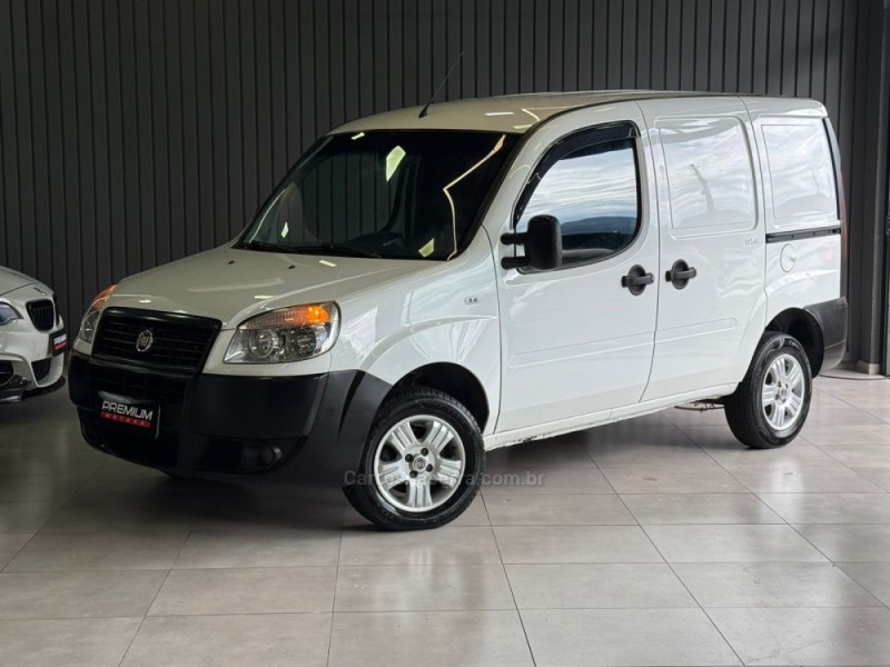 DOBLÓ 1.4 MPI ELX 8V FLEX 4P MANUAL - 2015 - DOIS IRMãOS