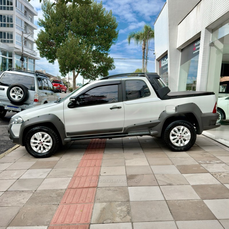 STRADA 1.8 MPI ADVENTURE CD 16V FLEX 2P MANUAL - 2013 - FLORES DA CUNHA