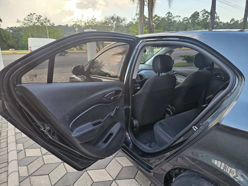 ONIX 1.0 LT 12V FLEX 4P MANUAL - 2019 - BOM PRINCíPIO