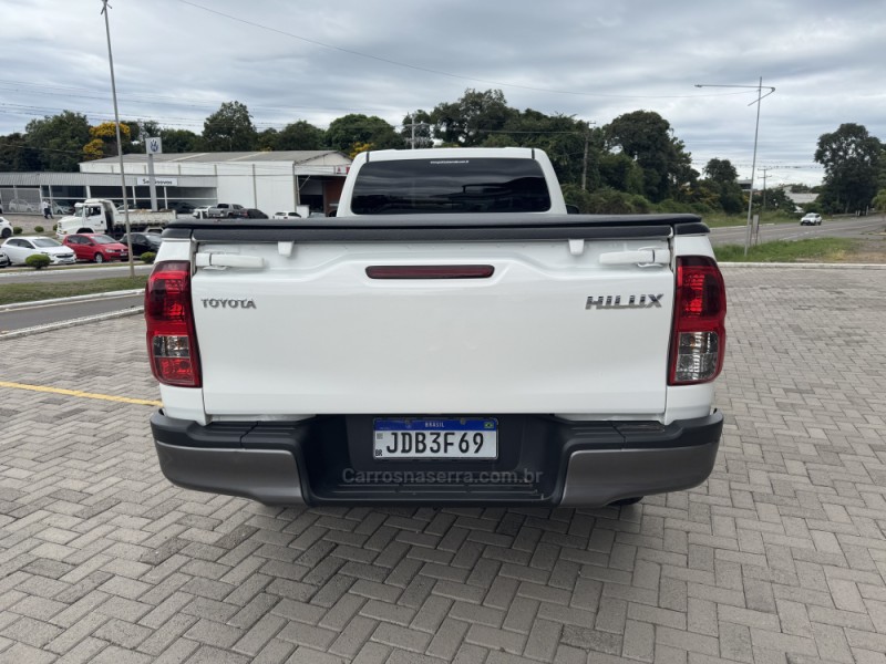 HILUX 2.8 4X2 CS 8V DIESEL 2P MANUAL - 2024 - VERANóPOLIS