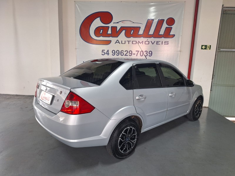 FIESTA 1.6 MPI SEDAN 8V FLEX 4P MANUAL - 2009 - CAXIAS DO SUL