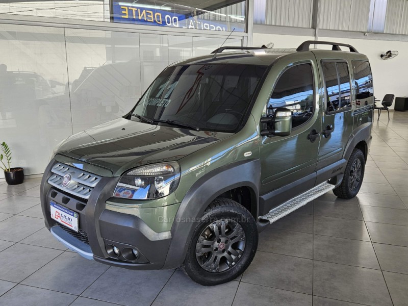 DOBLÓ 1.8 MPI ADVENTURE 16V FLEX 4P MANUAL - 2011 - TAPEJARA