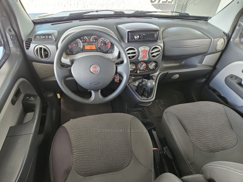 DOBLÓ 1.8 MPI ADVENTURE 16V FLEX 4P MANUAL - 2011 - TAPEJARA