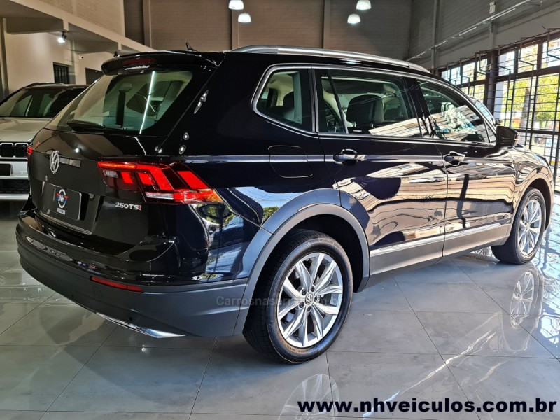 TIGUAN 1.4 ALLSPACE COMFORT 250 TSI FLEX 4P - 2020 - NOVO HAMBURGO