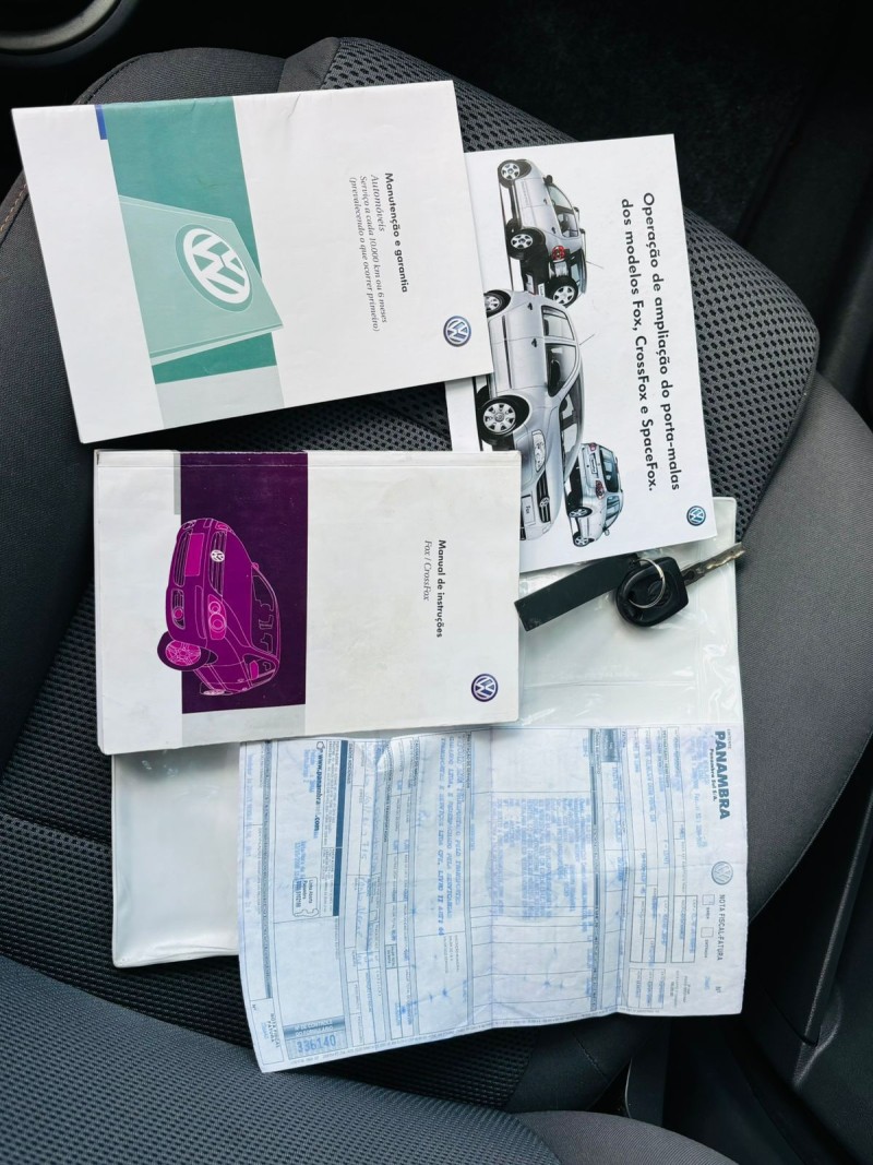 FOX 1.0 MI 8V FLEX 4P MANUAL - 2009 - CAXIAS DO SUL