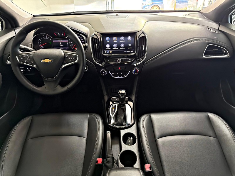 CRUZE 1.4 TURBO LTZ II SPORT HATCH 16V FLEX 4P AUTOMÁTICO - 2022 - CAXIAS DO SUL