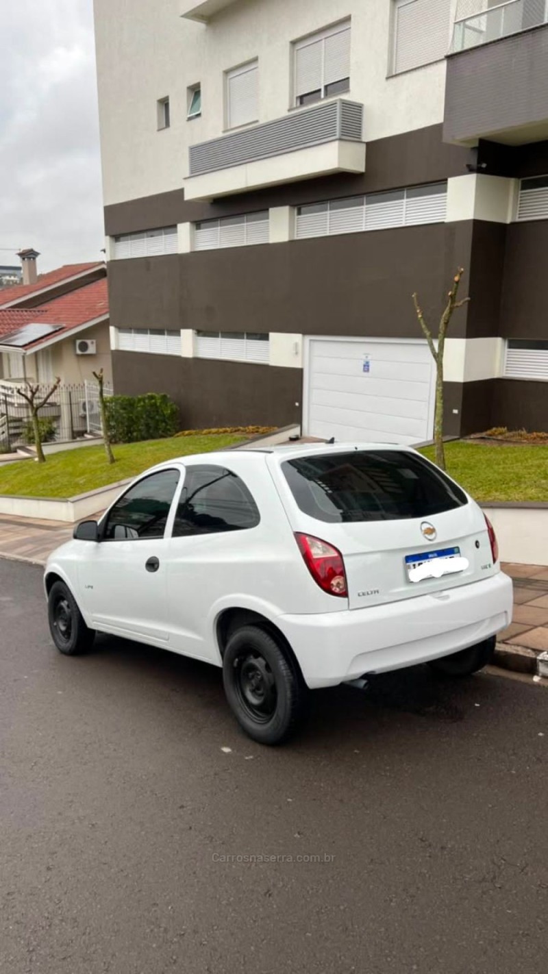 CELTA 1.0 MPFI VHC 8V GASOLINA 4P MANUAL - 2011 - BENTO GONçALVES