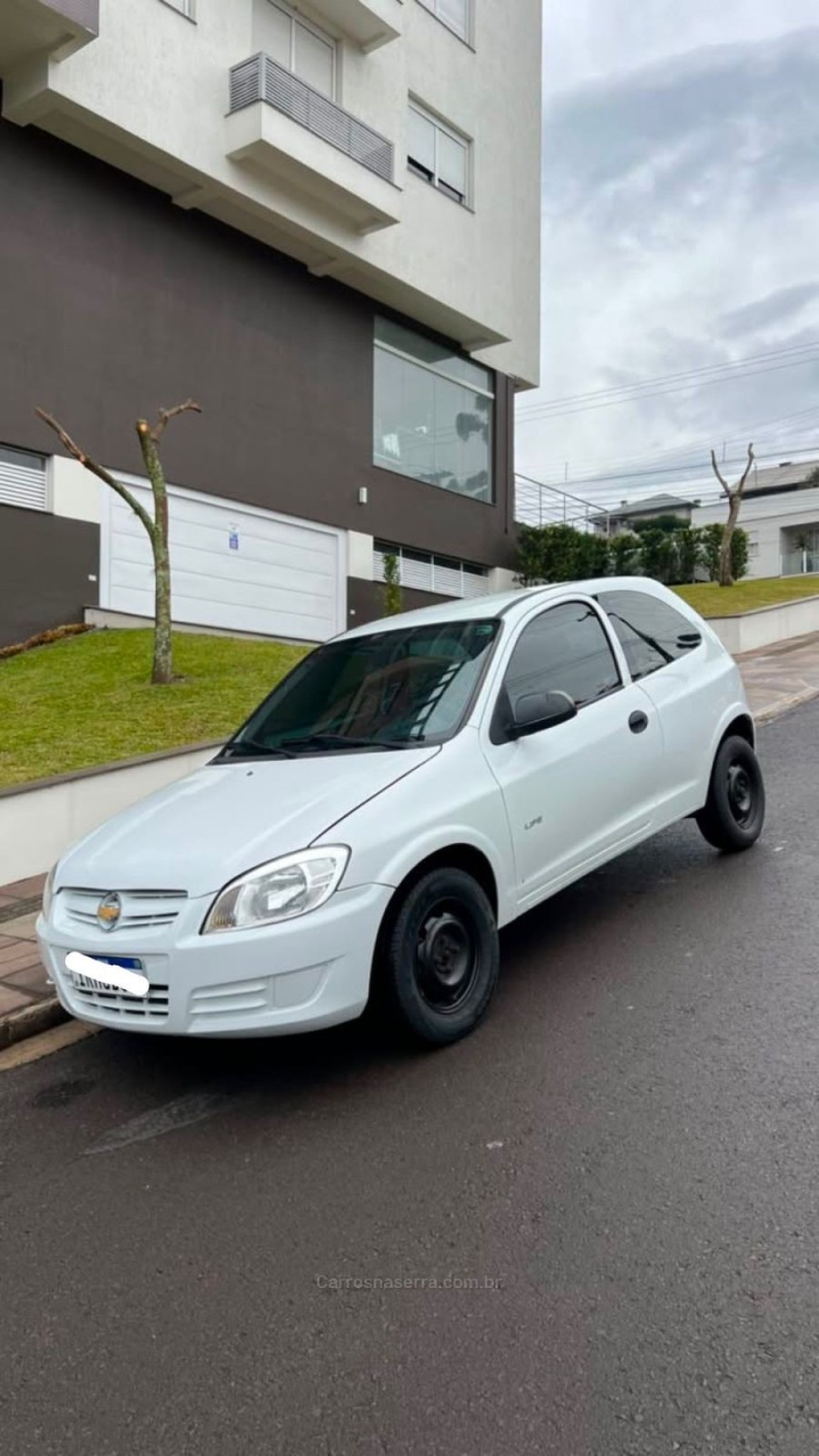 CELTA 1.0 MPFI VHC 8V GASOLINA 4P MANUAL - 2011 - BENTO GONçALVES