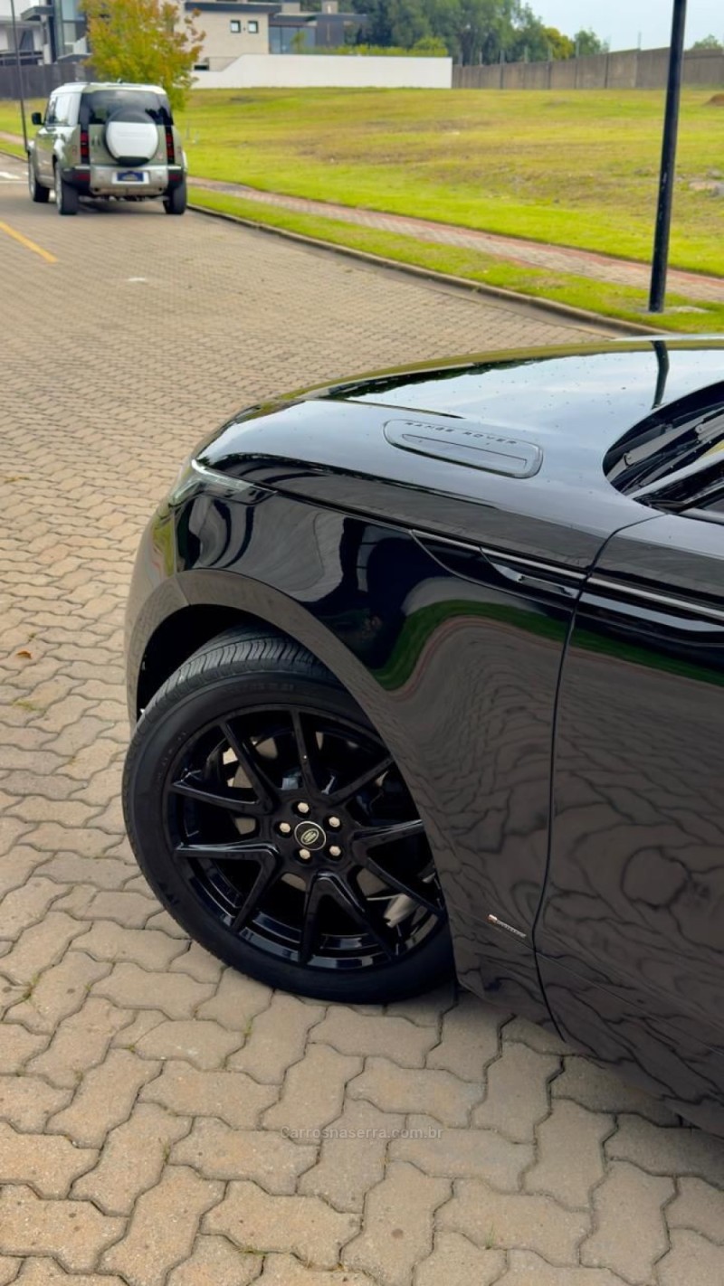 RANGE ROVER VELAR 3.0 P340 R-DYNAMIC HSE HIBRIDO 4P AUTOMÁTICO - 2021 - CAXIAS DO SUL