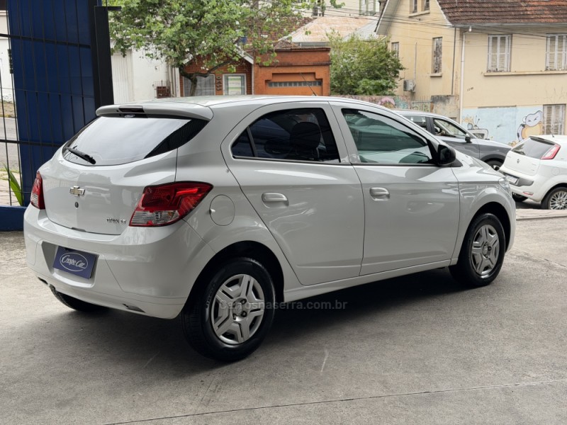 ONIX 1.0 MPFI LT 8V FLEX 4P MANUAL - 2015 - CAXIAS DO SUL