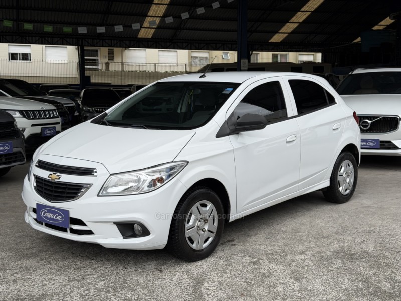 ONIX 1.0 MPFI LT 8V FLEX 4P MANUAL - 2015 - CAXIAS DO SUL