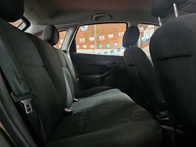 FOCUS 1.6 SE PLUS 16V FLEX 4P MANUAL - 2009 - CAXIAS DO SUL