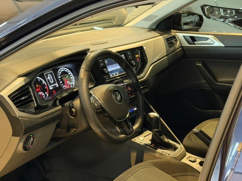 POLO 1.0	200 TSI HIGHLINE AUTOMÁTICO  - 2018 - CAXIAS DO SUL
