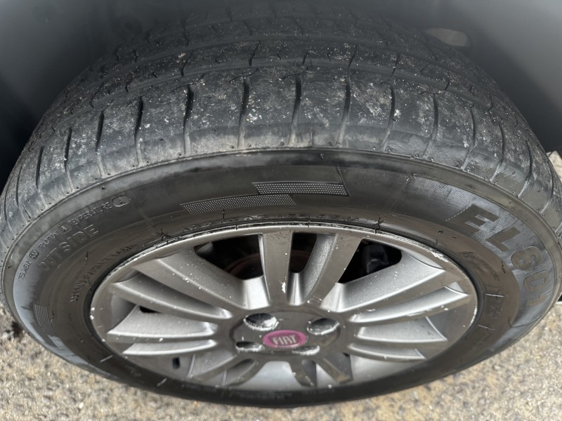 PUNTO 1.4 ATTRACTIVE 8V FLEX 4P MANUAL - 2011 - DOIS IRMãOS