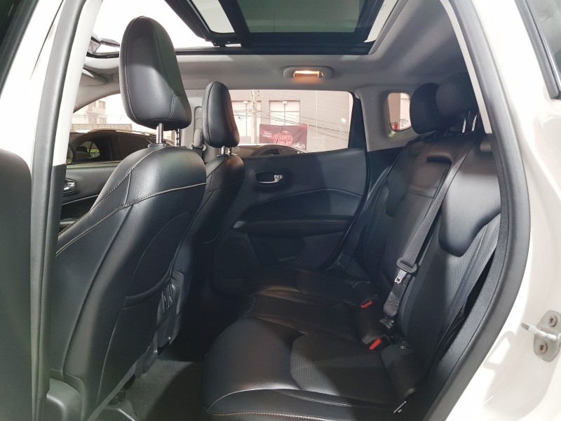 COMPASS 2.0 16V FLEX LIMITED AUTOMÁTICO - 2017 - CAXIAS DO SUL