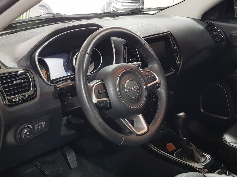 COMPASS 2.0 16V FLEX LIMITED AUTOMÁTICO - 2017 - CAXIAS DO SUL