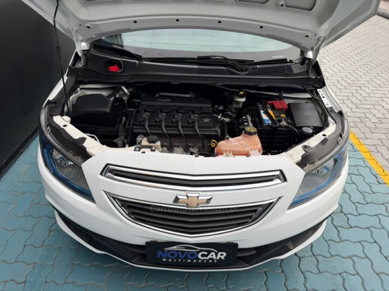 ONIX 1.4 MPFI LTZ 8V FLEX 4P MANUAL - 2015 - ESTâNCIA VELHA