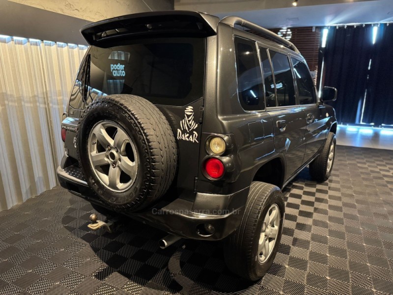 PAJERO TR4 2.0 4X4 16V FLEX 4P MANUAL - 2009 - FARROUPILHA