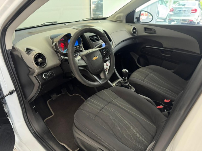 SONIC 1.6 LT 16V FLEX 4P MANUAL - 2014 - ESTâNCIA VELHA