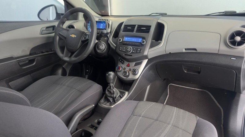 SONIC 1.6 LT 16V FLEX 4P MANUAL - 2014 - ESTâNCIA VELHA