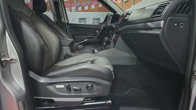 AMAROK 3.0 V6 TDI HIGHLINE CD DIESEL 4MOTION AUTOMÁTICO - 2019 - CAXIAS DO SUL