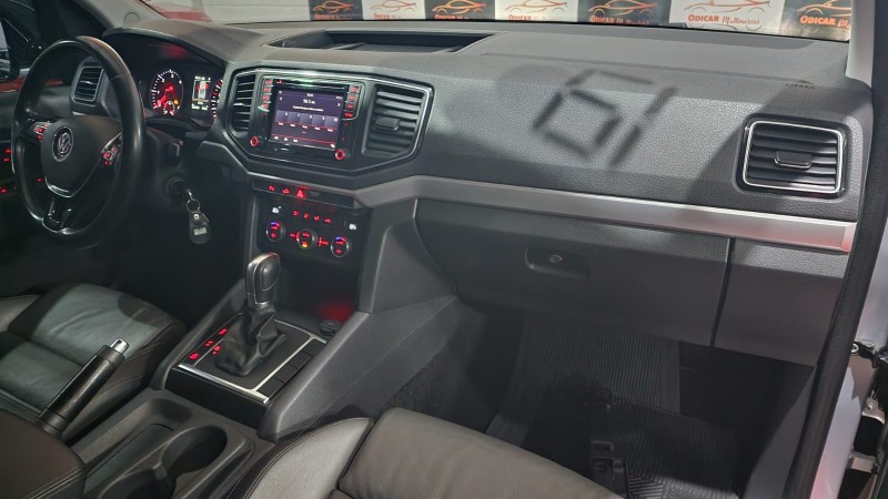 AMAROK 3.0 V6 TDI HIGHLINE CD DIESEL 4MOTION AUTOMÁTICO - 2019 - CAXIAS DO SUL